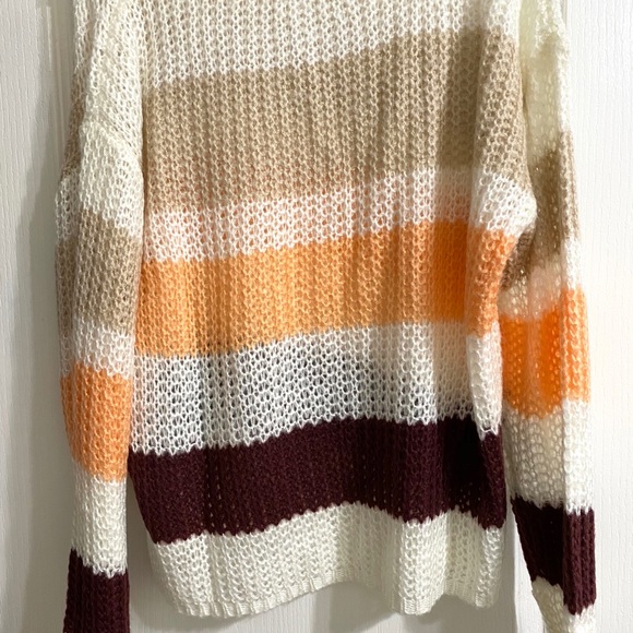 Sweater - Picture 2 of 2